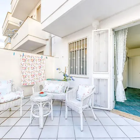 Holiday Fronte Mare Torre San Giovanni Ugento