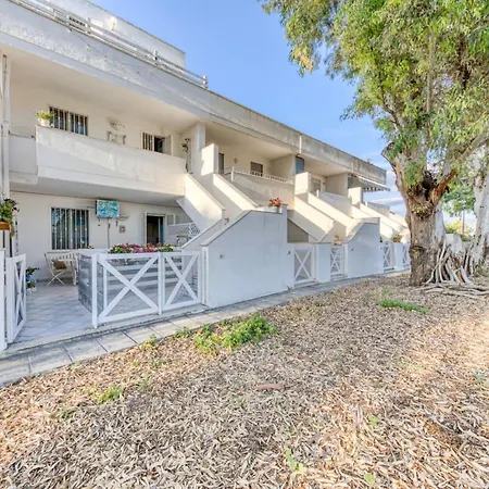 Holiday Fronte Mare Apartment